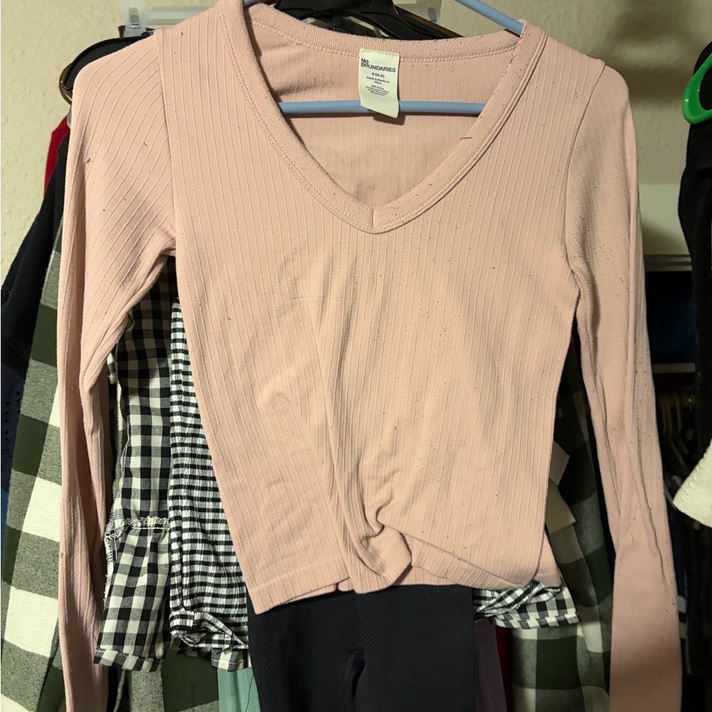 wonder nation Long Sleeve Ribbed V-Neck Top in Blush Pink